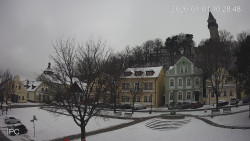 Náměstí, Hrad a Trůba