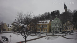 Náměstí, Hrad a Trůba