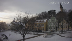 Náměstí, Hrad a Trůba