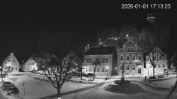 Náměstí, Hrad a Trůba