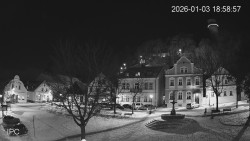 Náměstí, Hrad a Trůba