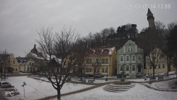 Náměstí, Hrad a Trůba