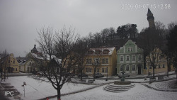 Náměstí, Hrad a Trůba