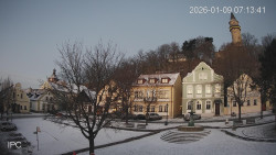 Náměstí, Hrad a Trůba