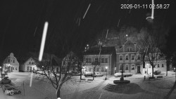 Náměstí, Hrad a Trůba