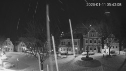 Náměstí, Hrad a Trůba