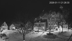 Náměstí, Hrad a Trůba