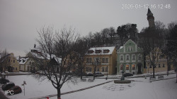 Náměstí, Hrad a Trůba