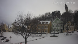 Náměstí, Hrad a Trůba