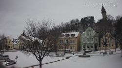 Náměstí, Hrad a Trůba