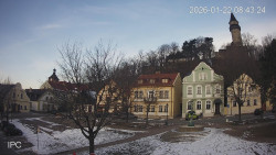 Náměstí, Hrad a Trůba