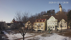 Náměstí, Hrad a Trůba