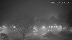 Náměstí, Hrad a Trůba