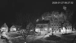 Náměstí, Hrad a Trůba