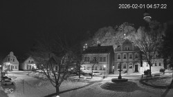 Náměstí, Hrad a Trůba