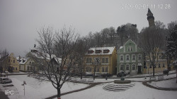 Náměstí, Hrad a Trůba