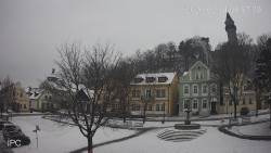 Náměstí, Hrad a Trůba