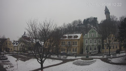 Náměstí, Hrad a Trůba