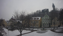 Náměstí, Hrad a Trůba