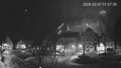 Náměstí, Hrad a Trůba