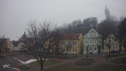 Náměstí, Hrad a Trůba