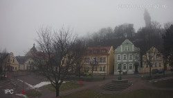 Náměstí, Hrad a Trůba