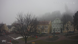 Náměstí, Hrad a Trůba