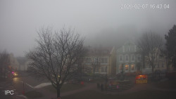 Náměstí, Hrad a Trůba