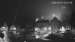 Náměstí, Hrad a Trůba