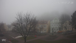 Náměstí, Hrad a Trůba