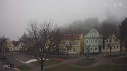 Náměstí, Hrad a Trůba