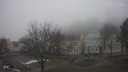 Náměstí, Hrad a Trůba