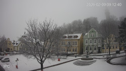 Náměstí, Hrad a Trůba