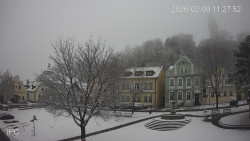 Náměstí, Hrad a Trůba