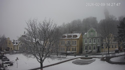 Náměstí, Hrad a Trůba