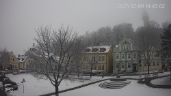 Náměstí, Hrad a Trůba