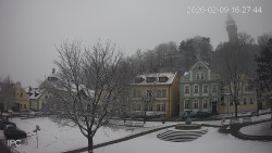 Náměstí, Hrad a Trůba