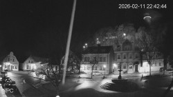 Náměstí, Hrad a Trůba