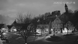 Náměstí, Hrad a Trůba