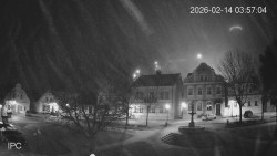 Náměstí, Hrad a Trůba