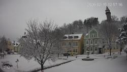 Náměstí, Hrad a Trůba