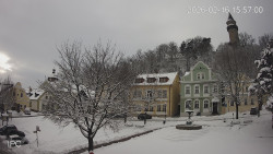 Náměstí, Hrad a Trůba