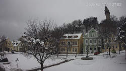 Náměstí, Hrad a Trůba