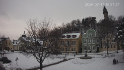 Náměstí, Hrad a Trůba