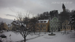 Náměstí, Hrad a Trůba