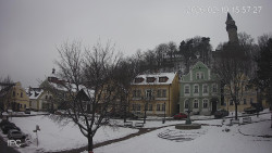 Náměstí, Hrad a Trůba