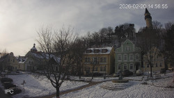 Náměstí, Hrad a Trůba