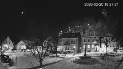 Náměstí, Hrad a Trůba