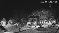 Náměstí, Hrad a Trůba