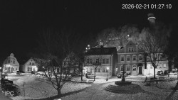 Náměstí, Hrad a Trůba